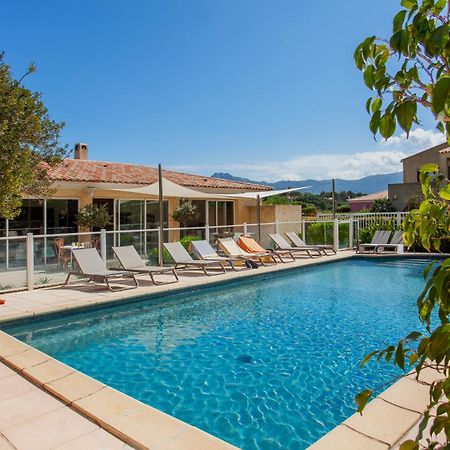 Residence Acquavital カルヴィ エクステリア 写真