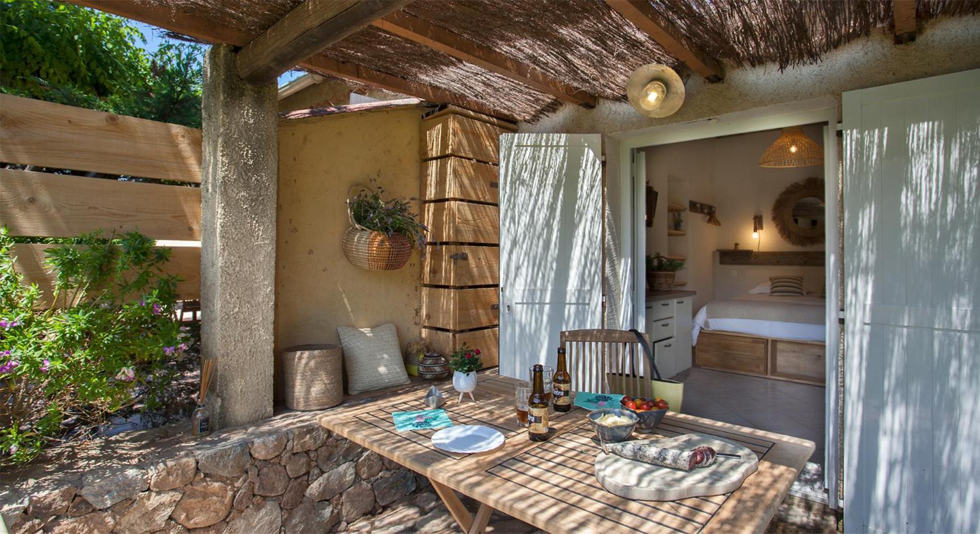 Residence Acquavital カルヴィ エクステリア 写真